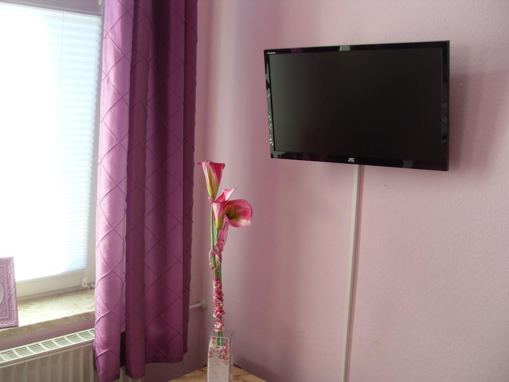 Hotel Gruener Kranz Rendsburg Room photo